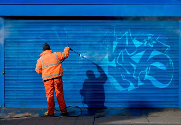Best Commercial Building Pressure Washing  in South Beach, FL